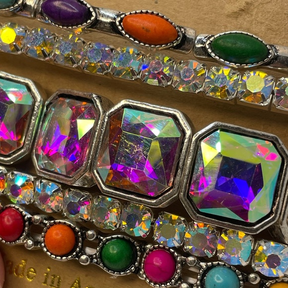 Set of 5 stackable bracelets in shimmering crystal and multi colored gems - Picture 4 of 16